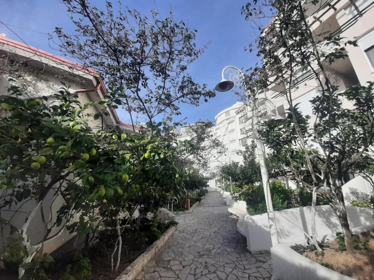 Kela Apartments Sarandë Exteriér fotografie