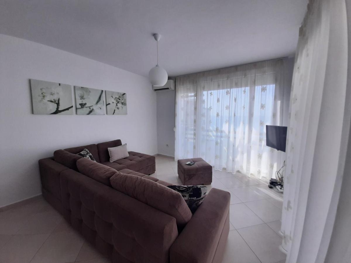 Kela Apartments Sarandë Exteriér fotografie
