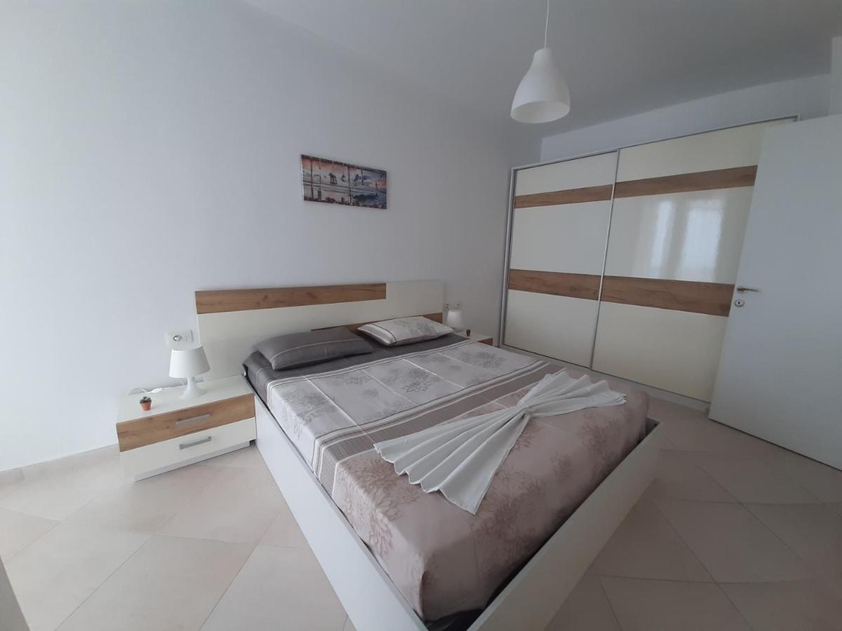 Kela Apartments Sarandë Exteriér fotografie