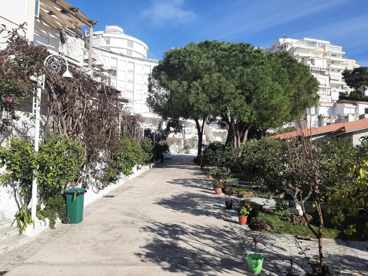 Kela Apartments Sarandë Exteriér fotografie