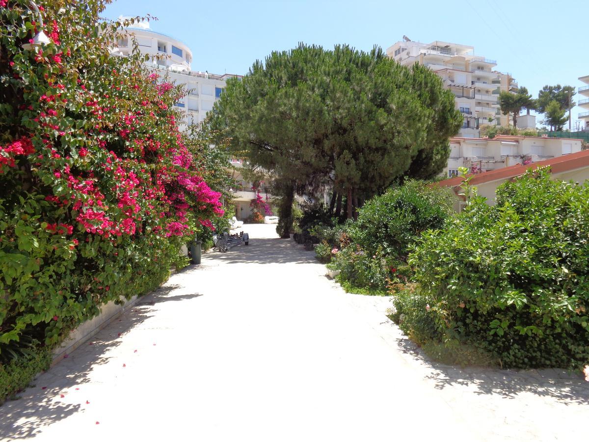 Kela Apartments Sarandë Exteriér fotografie